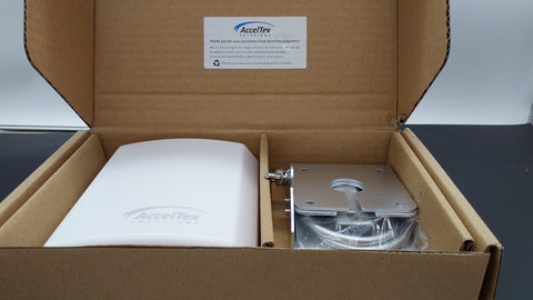 AccelTex Solutions Indoor/Outdoor Patch Antenna with N-Style, ATS-OP-245-47-4NP-36