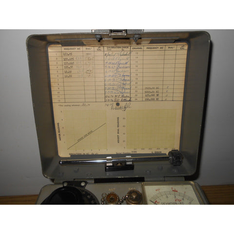 Dumont Frequency Deviation Meter Model 5890-B (Fairchild/Dumont Laboratories)