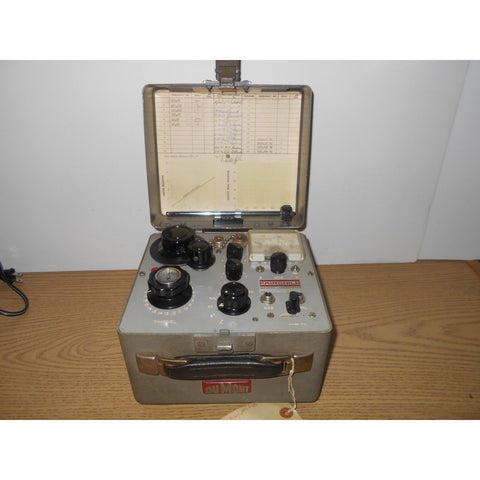 Dumont Frequency Deviation Meter Model 5890-B (Fairchild/Dumont Laboratories)